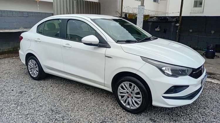Fiat Cronos Drive 1.3 8V Flex 2020