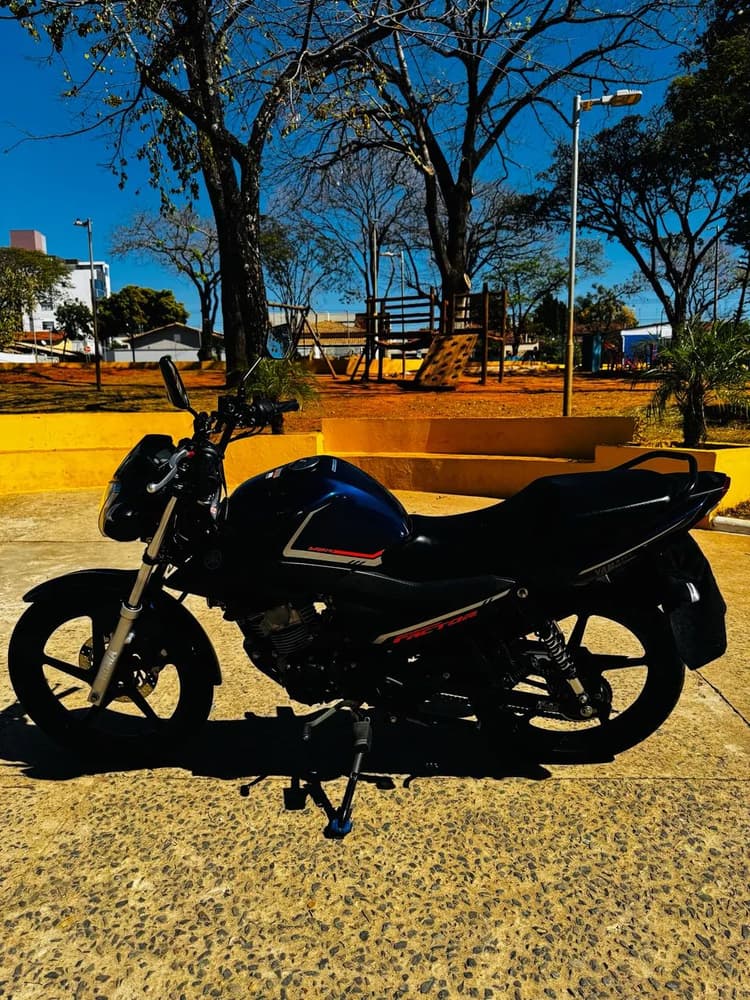 YAMAHA FACTOR NOVA DE GARAGEM 