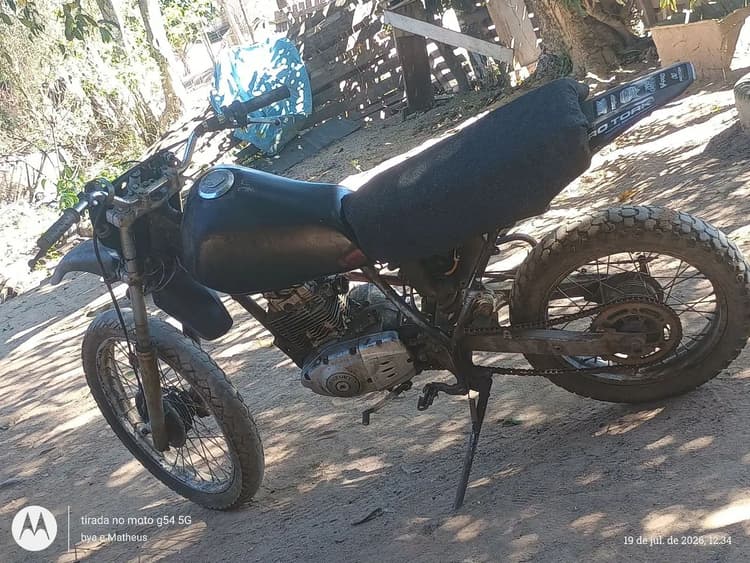 Moto de trilha 