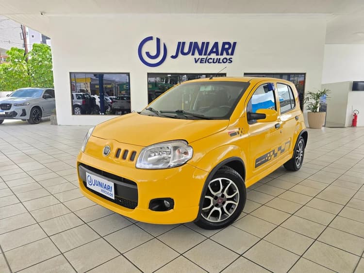 Fiat Uno Sporting 1.4 EVO Fire Flex 8V 4P 2012
