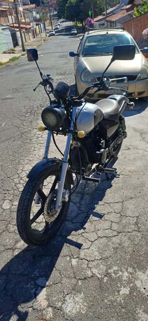 Dafra kansas 150
