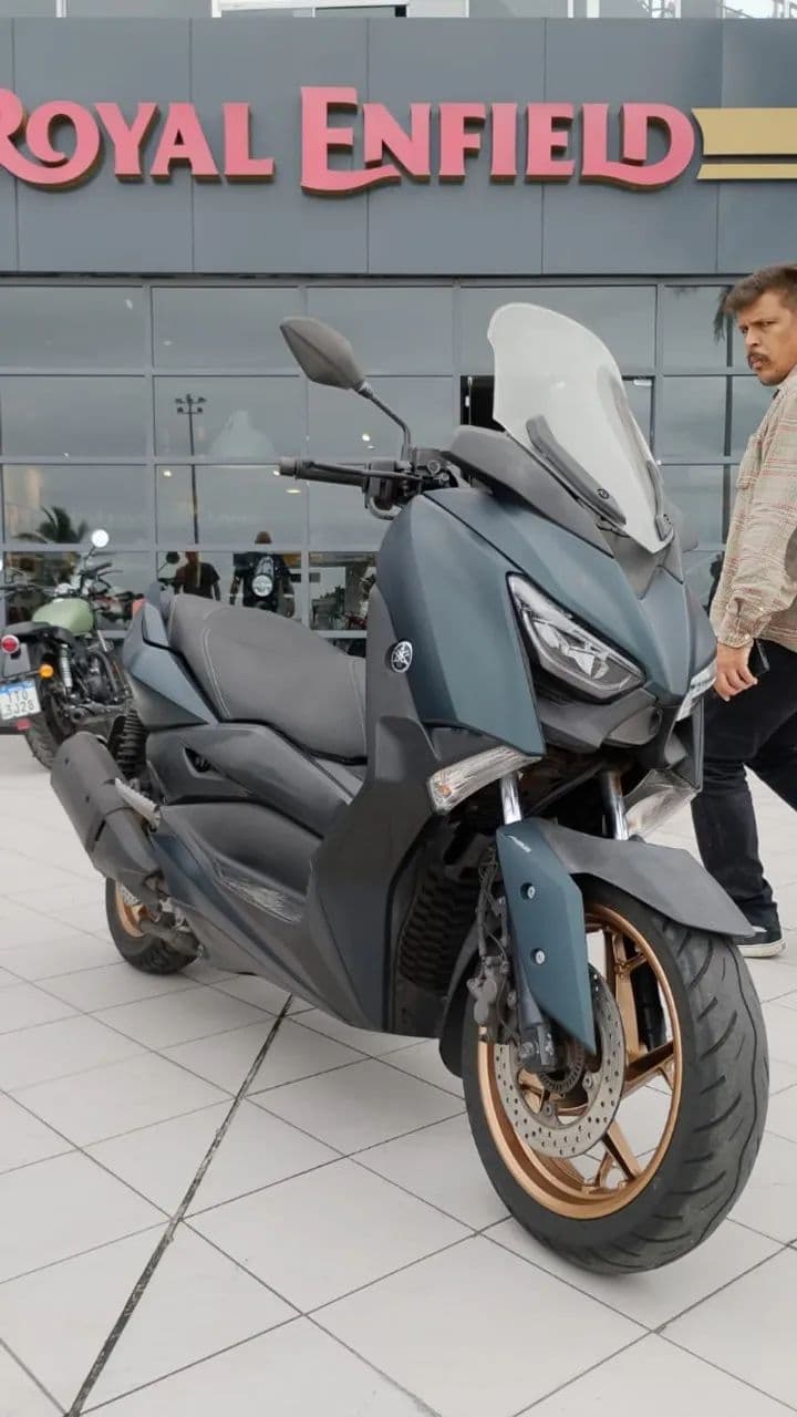 YAMAHA XMAX - 2023 - CLÓVIS