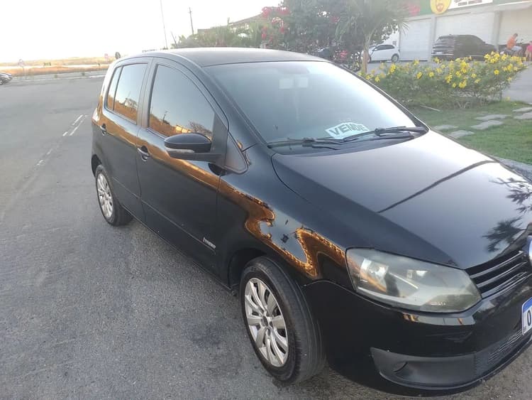 Volkswagen Fox 1.0 MI Total Flex 8V 3P 2013