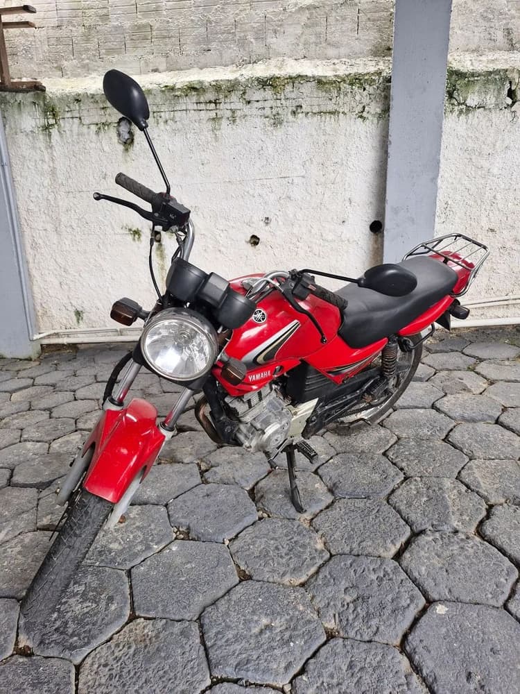 Vendo moto ybr ano 2005 