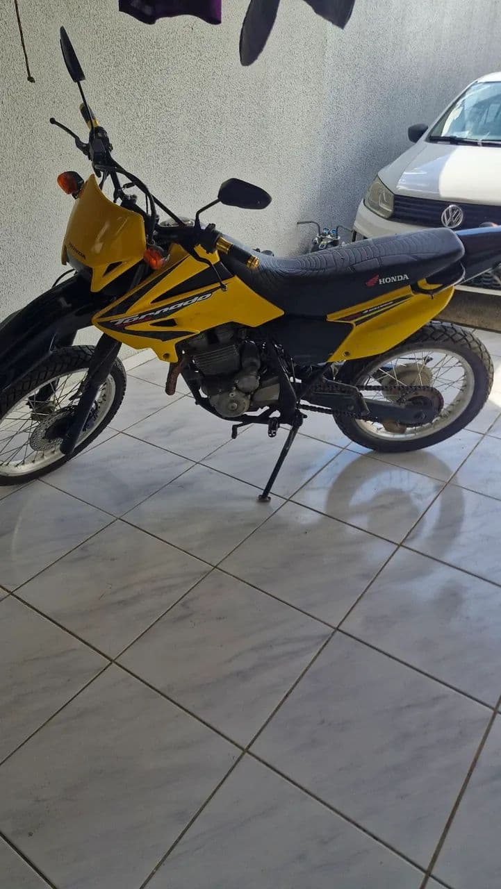 Tornado 250