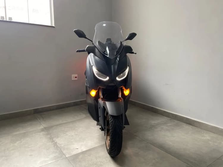 Yamaha Xmax 250 abs 2024