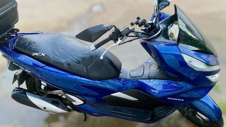 PCX 2021 Completa + Acessórios, Multimídia e Baú