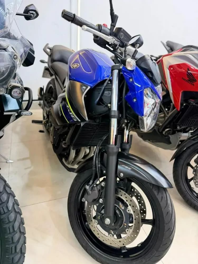 YAMAHA XJ6 N ABS