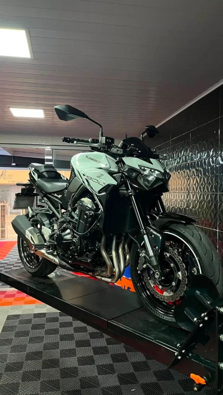 Kawasaki z900