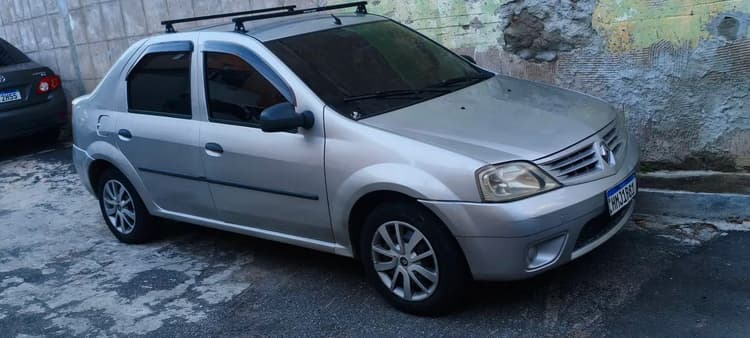 Renault Logan Expression Hi-flex 1.6 8V 4P 2010