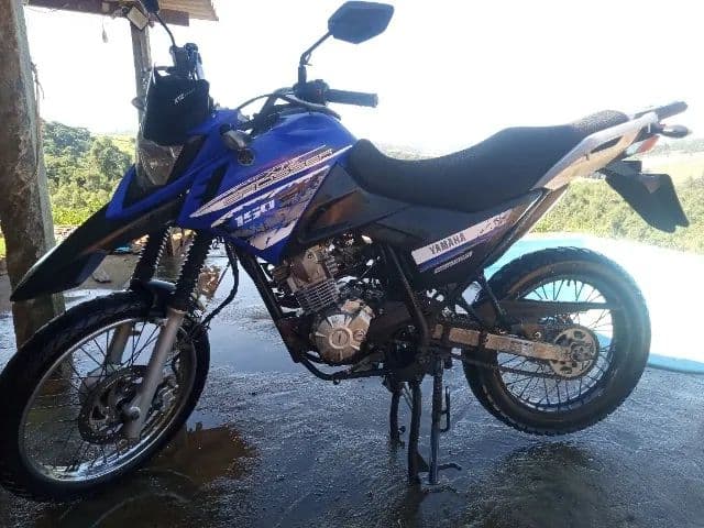 Moto com motor feito