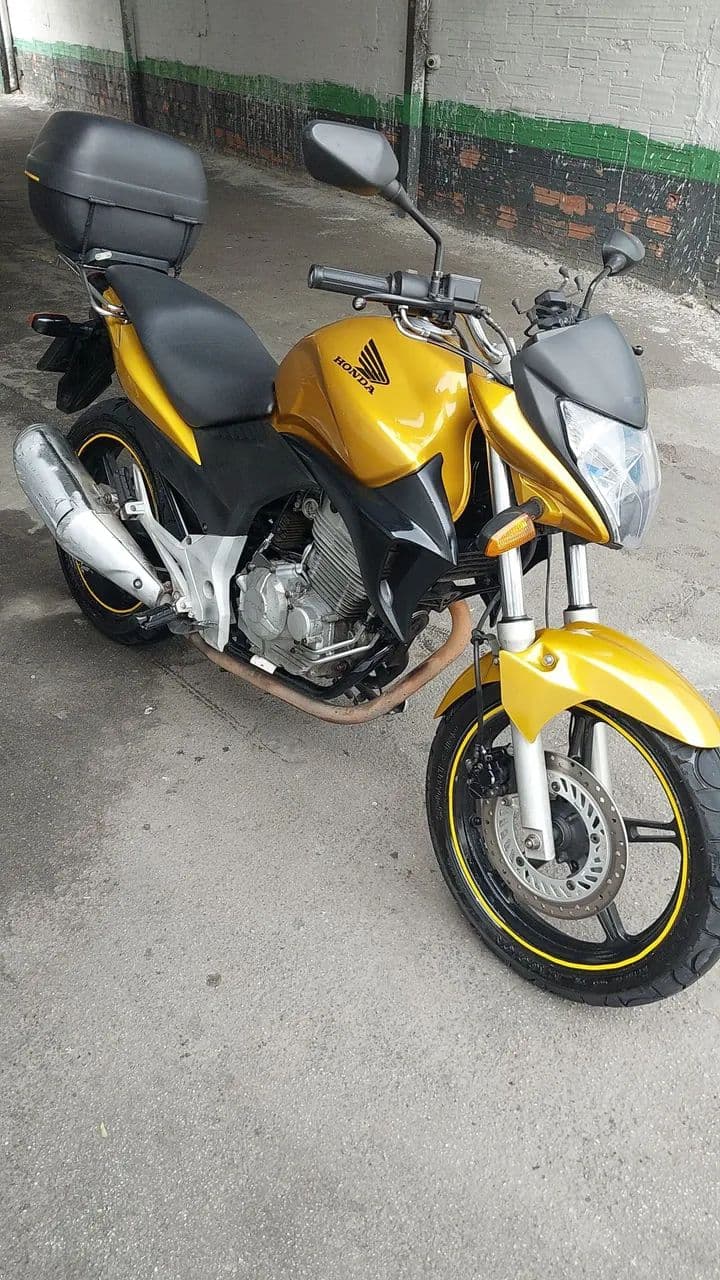 Cb 300 2010 