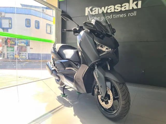 XMAX ZERO KM 2025