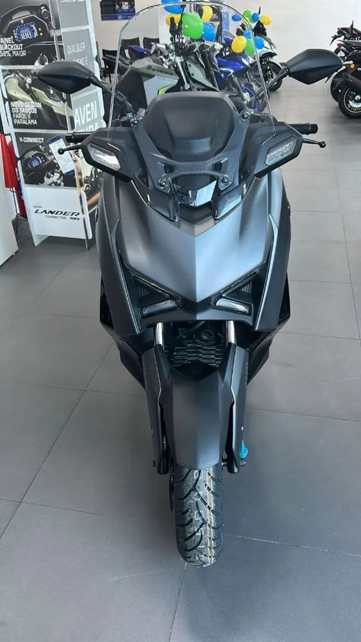 Yamaha Xmax 250 e Xmax 300
