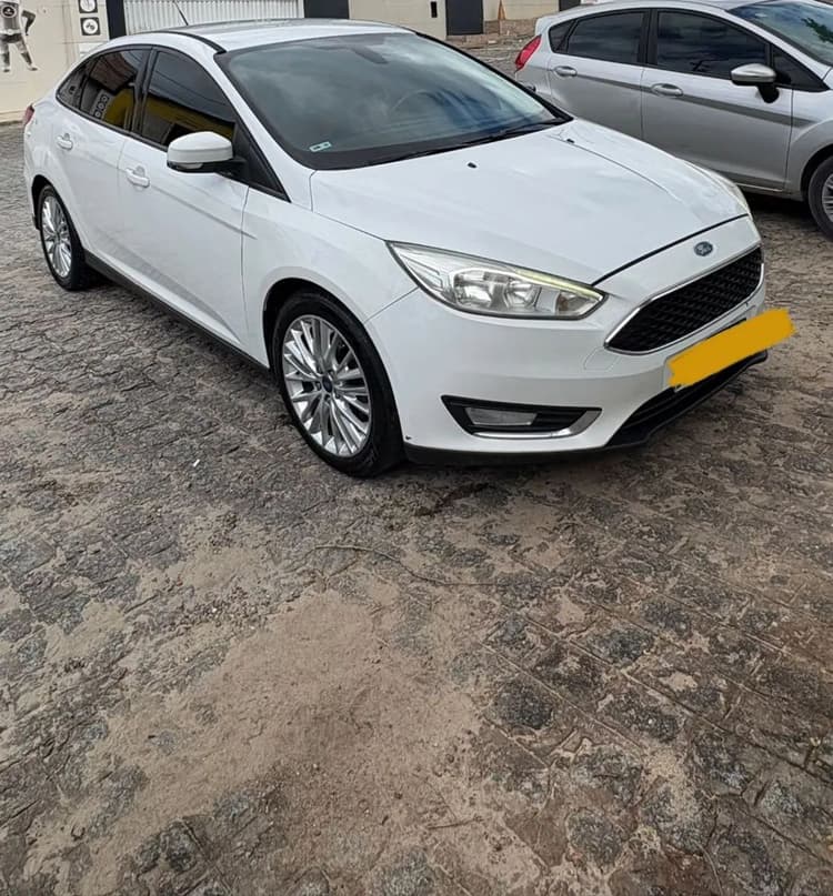 Ford Focus Fastback Se/se Plus 2.0 Flex Aut. 2017