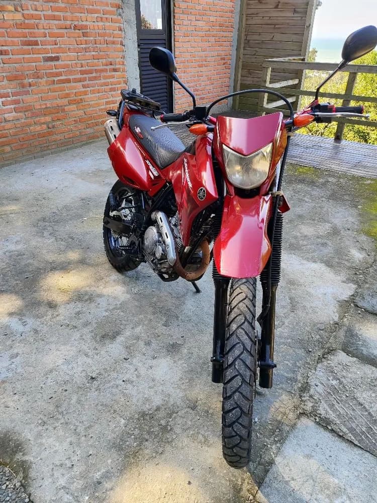 Vendo Lander 250 ano 2007 em ótimo estado!