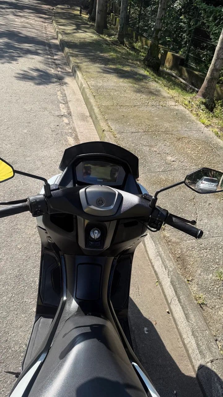 Moto top 