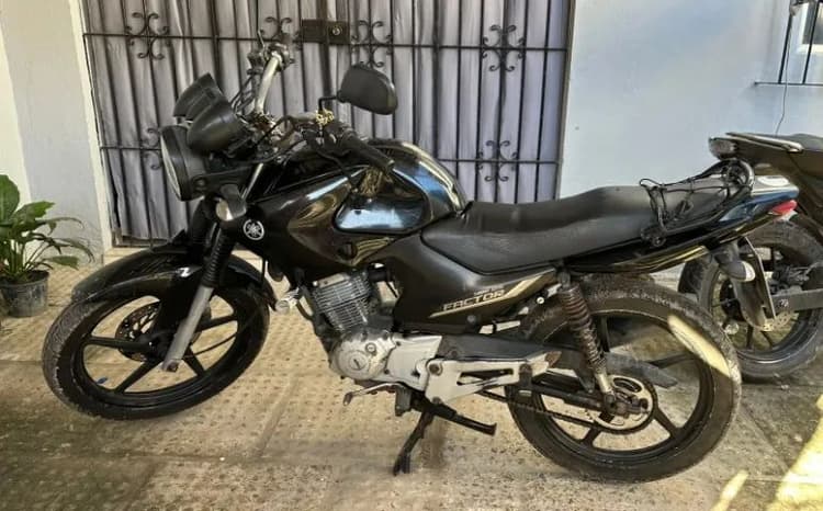 YAMAHA/YBR 125 FACTOR ED 2012 Bem conservada 