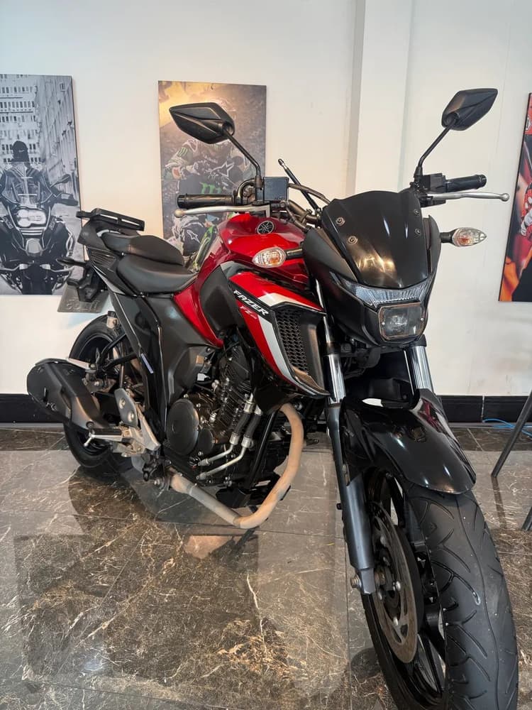 FZ25 2024 - BAIXA KM