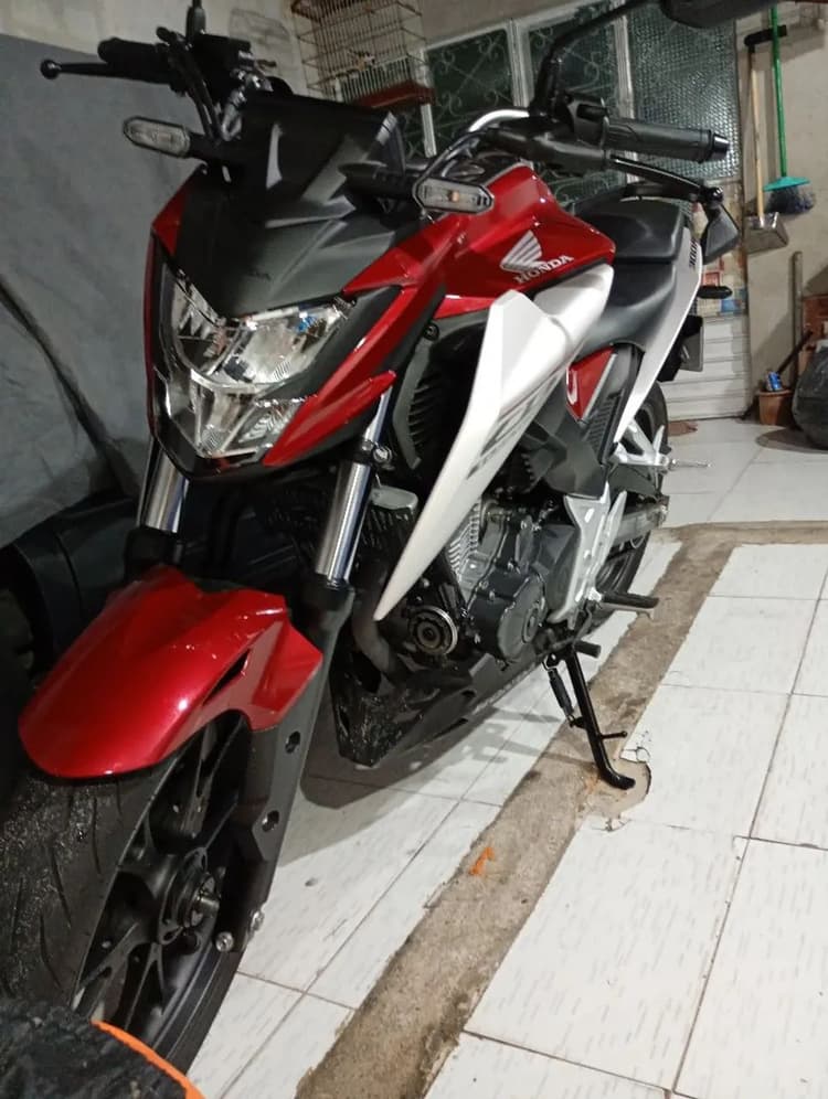 Cb300f