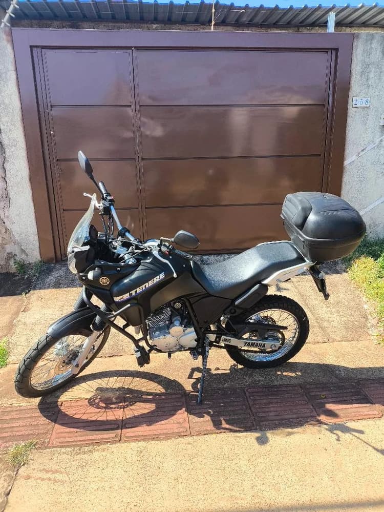 Ténéré preta