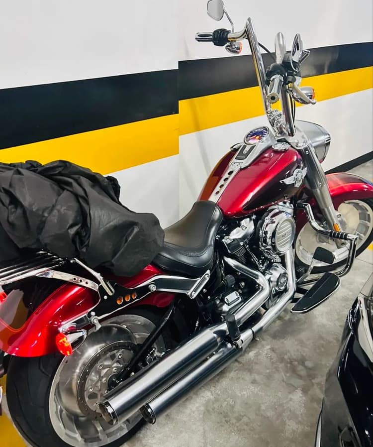 HARLEY-DAVIDSON FL FB 2018 - IMPECÁVEL.