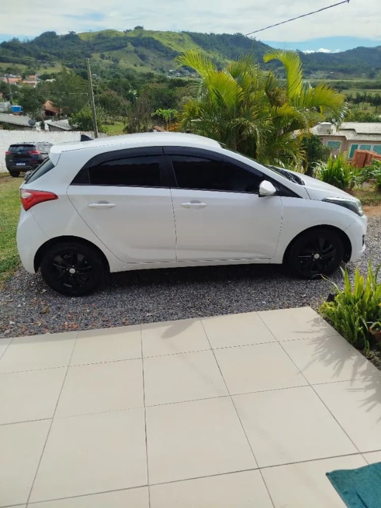 Hyundai HB20 Comf./c.plus/c.style 1.0 Flex 12V 2015