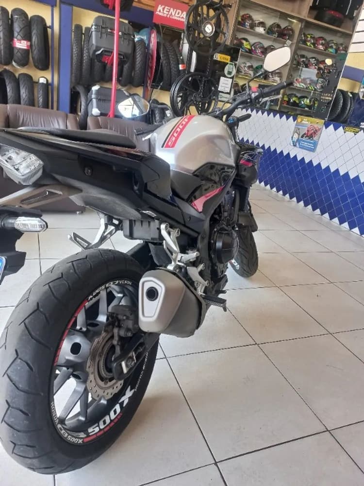 Vende-se Honda CB 500F