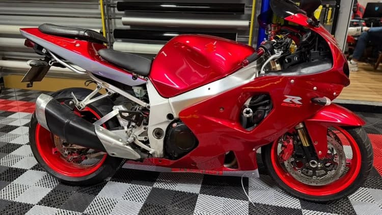 Relíquia moto 1000 