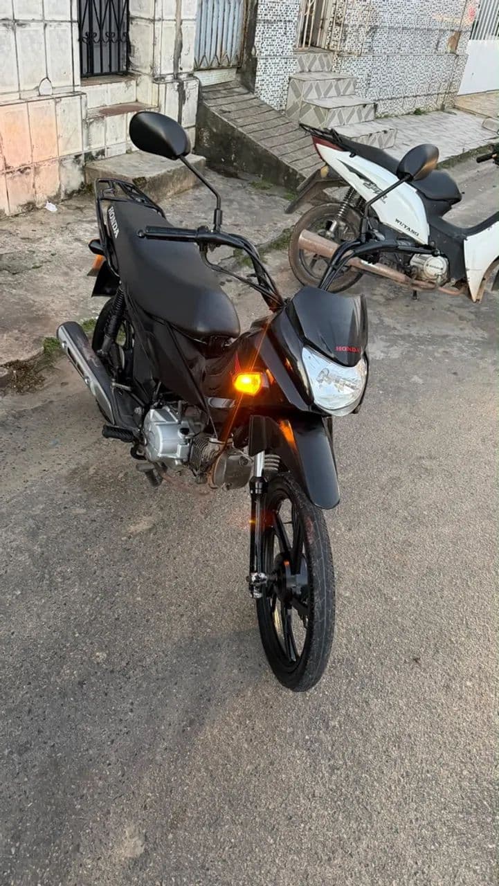 Pop 110 muito conservada único dono só transferir e rodar 
