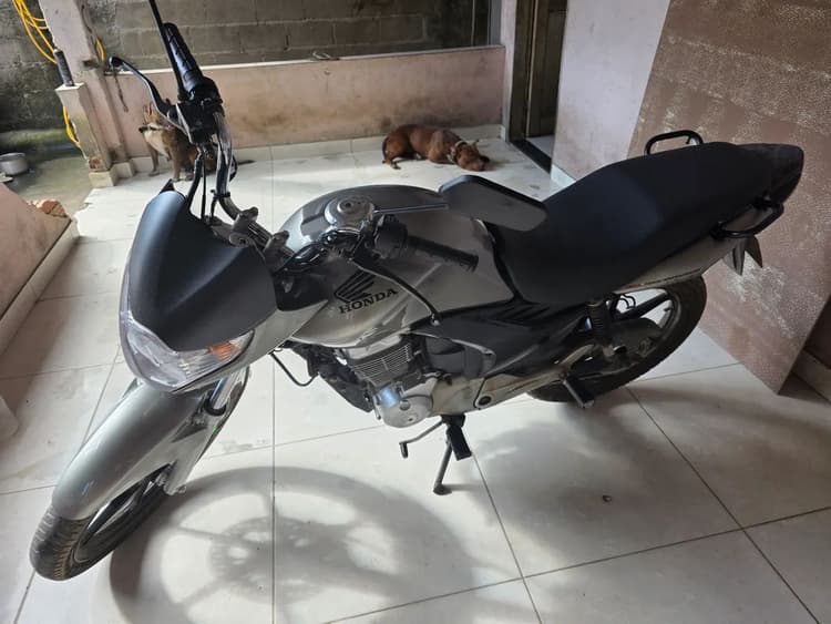 Vendo CG 150 2009/2010