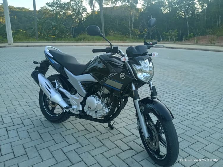 VENDO LINDA FAZER 250 