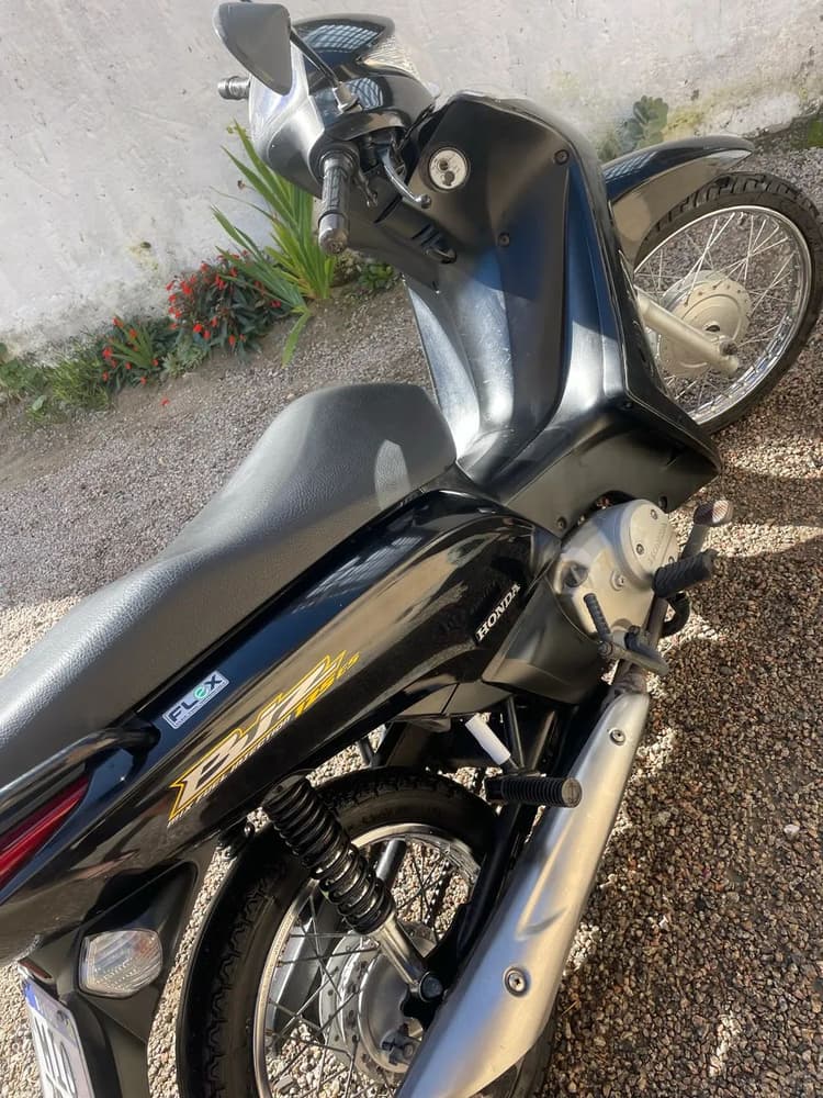 Honda Biz documento em dia só transferir