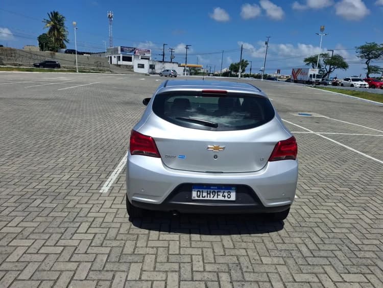 Chevrolet Onix Hatch LT 1.0 8V Flex Mec. 4P 2018