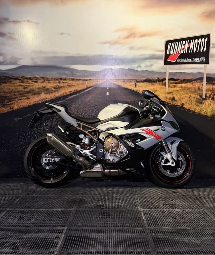 BMW S1000RR 2021