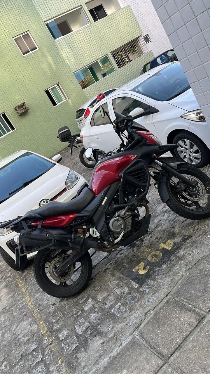 Suzuki VStrom 650cc 2015 - Excelente estado