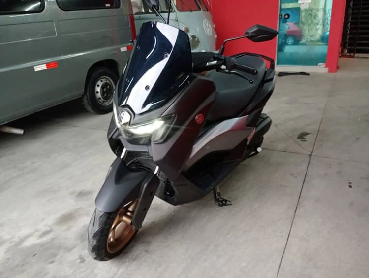 YAMAHA NMAX 160 ABS  2025