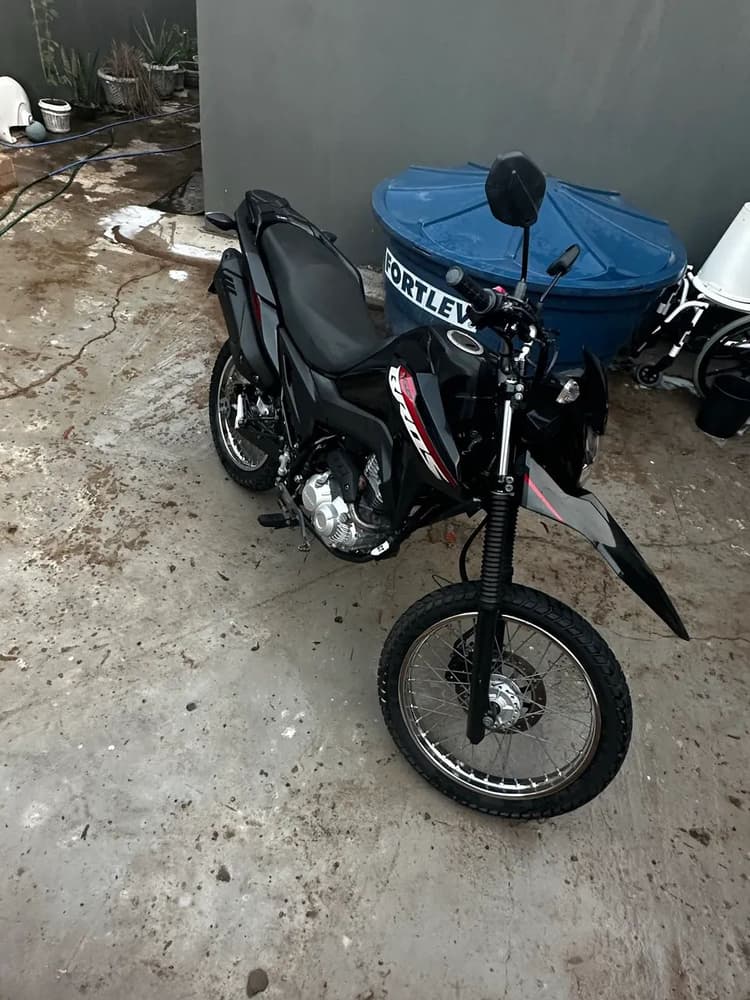 Bros 160