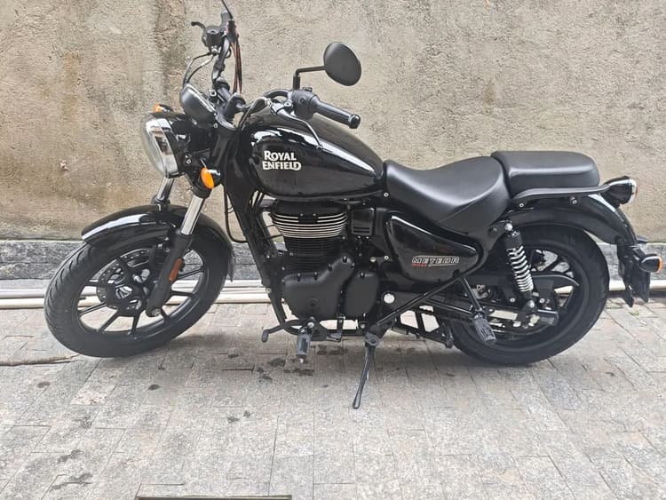Royal Enfild Meteor 350 2026