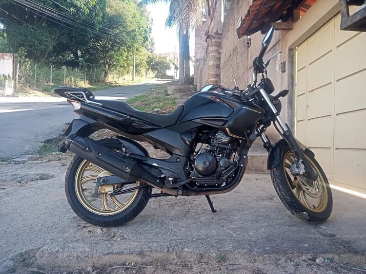 Fazer 250 2010 edição limitada 