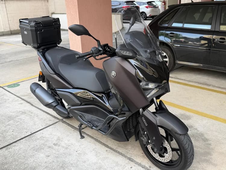 Xmax 300 