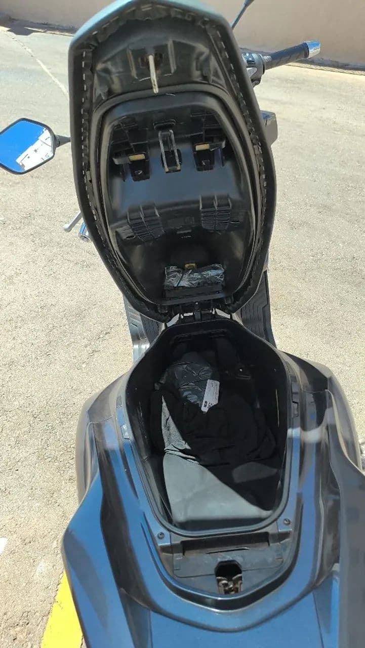 Moto semi nova 