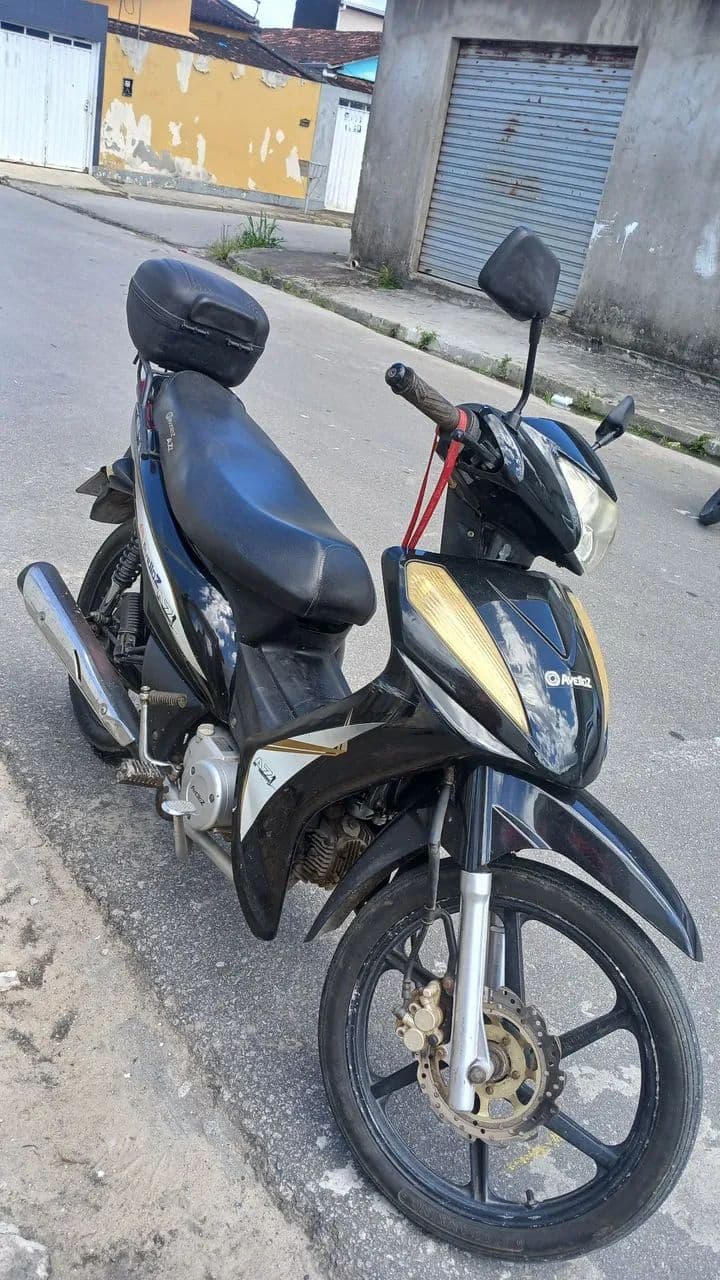 Moto Avelloz