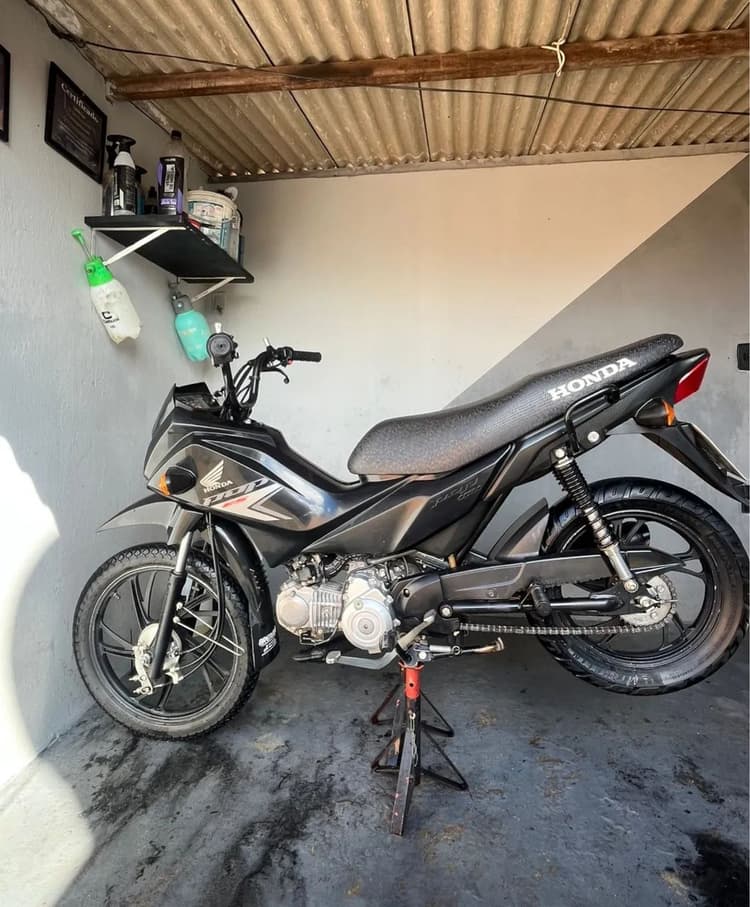 Pop 110 24/25 pra quem gosta do que é bom 