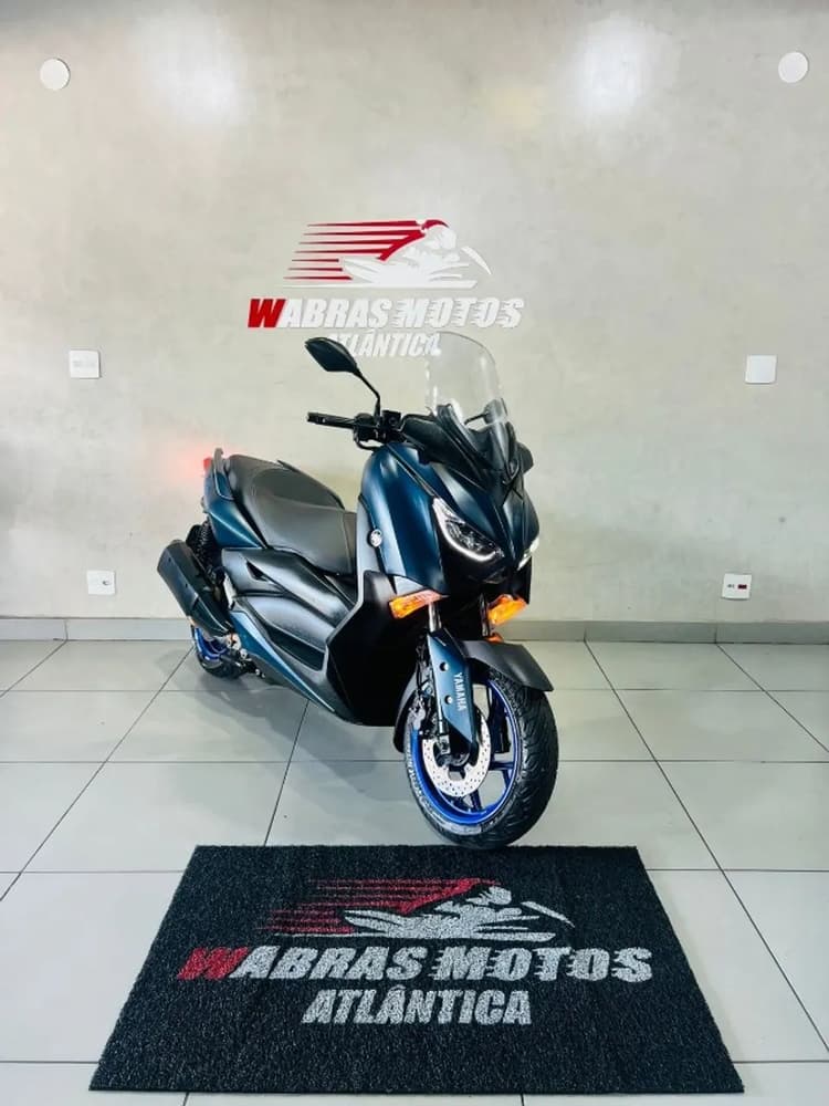 XMAX 250 ABS