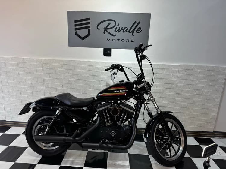 Harley Davidson XL 883 