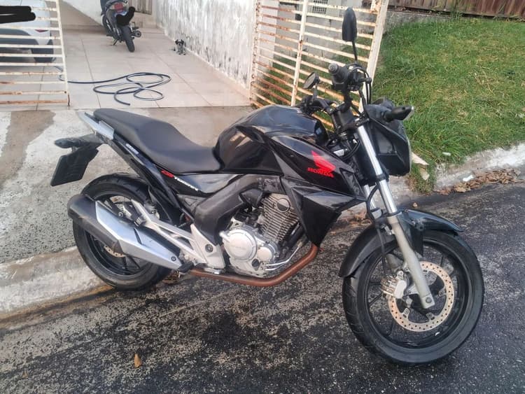 CB Twister 