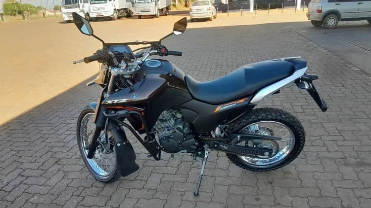 Lander 250 XTZ