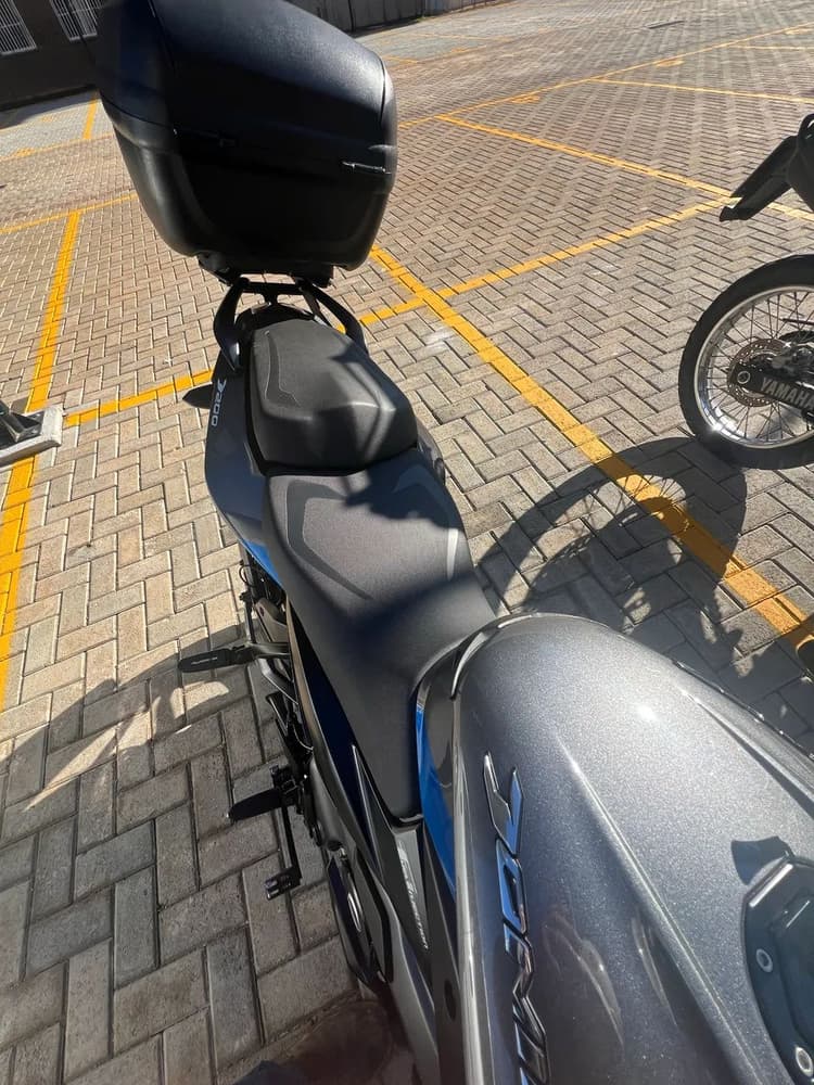 Bajaj dominar 200 sem 
