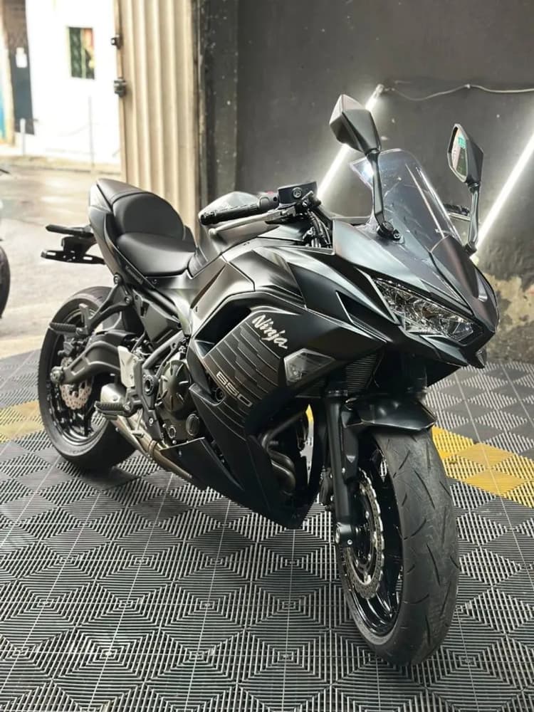 Vendo Ninja 650 Zerada